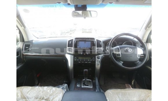 Buy Import Toyota Land Cruiser Other Car in Import - Dubai in Bumthang Buy Import Toyota Land Cruiser Other Car in Import - Dubai in Bumthang