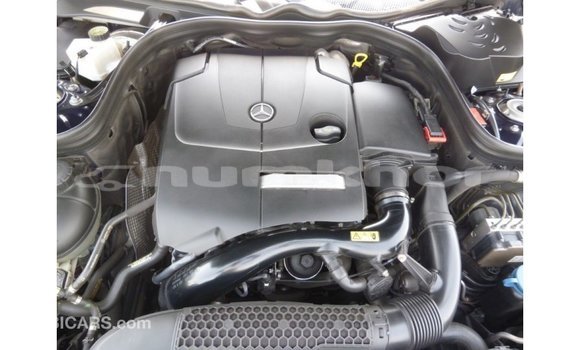 Buy Import Mercedes-Benz 200 Blue Car in Import - Dubai in Bumthang Buy Import Mercedes-Benz 200 Blue Car in Import - Dubai in Bumthang