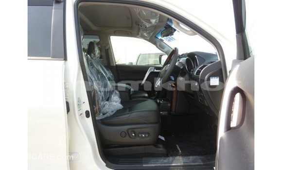 Buy Import Toyota Prado White Car in Import - Dubai in Bumthang Buy Import Toyota Prado White Car in Import - Dubai in Bumthang