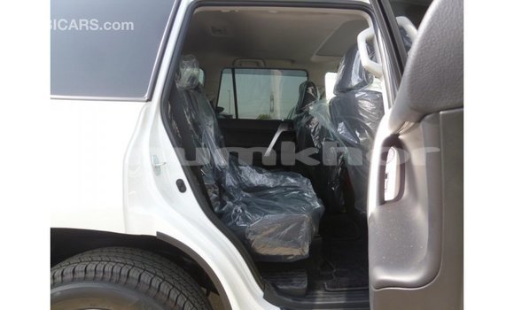 Buy Import Toyota Prado White Car in Import - Dubai in Bumthang Buy Import Toyota Prado White Car in Import - Dubai in Bumthang