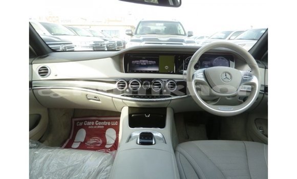 Buy Import Mercedes-Benz 190 Other Car in Import - Dubai in Bumthang Buy Import Mercedes-Benz 190 Other Car in Import - Dubai in Bumthang