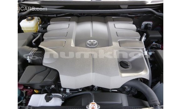 Buy Import Toyota Land Cruiser Other Car in Import - Dubai in Bumthang Buy Import Toyota Land Cruiser Other Car in Import - Dubai in Bumthang