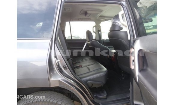 Buy Import Toyota Prado Other Car in Import - Dubai in Bumthang Buy Import Toyota Prado Other Car in Import - Dubai in Bumthang