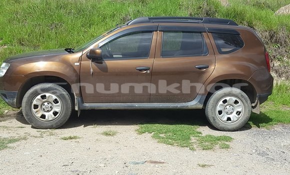 Buy Used Renault Scenic Brown Car in Thimphu in Timphu