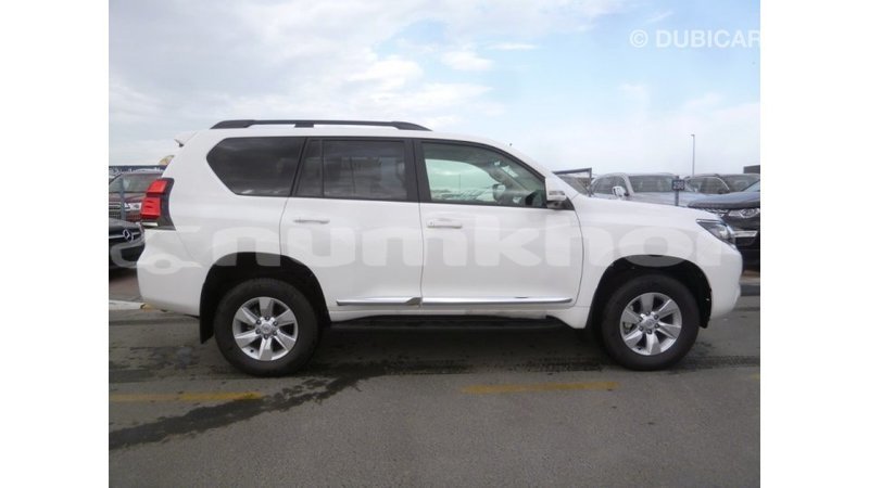 Big with watermark d95b9b1e 4910 4930 8f0f 638e52febcb3