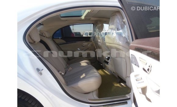 Buy Import Mercedes-Benz 190 White Car in Import - Dubai in Bumthang Buy Import Mercedes-Benz 190 White Car in Import - Dubai in Bumthang