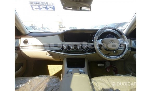 Buy Import Mercedes-Benz 190 White Car in Import - Dubai in Bumthang Buy Import Mercedes-Benz 190 White Car in Import - Dubai in Bumthang