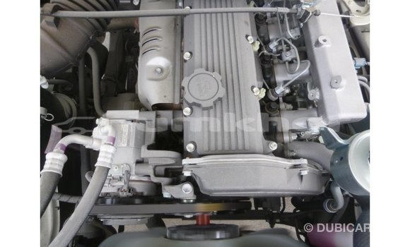 Buy Import Toyota Land Cruiser White Car in Import - Dubai in Bumthang Buy Import Toyota Land Cruiser White Car in Import - Dubai in Bumthang