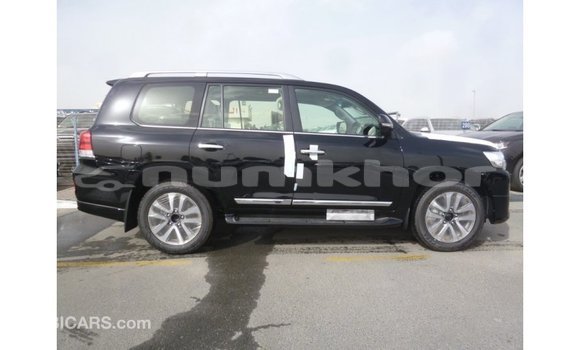 Buy Import Toyota Land Cruiser Black Car in Import - Dubai in Bumthang Buy Import Toyota Land Cruiser Black Car in Import - Dubai in Bumthang