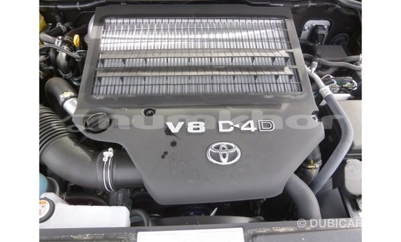 Buy Import Toyota Land Cruiser Black Car in Import - Dubai in Bumthang Buy Import Toyota Land Cruiser Black Car in Import - Dubai in Bumthang