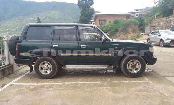 Buy Used Toyota Land Cruiser Blue Car in Thimphu in Timphu