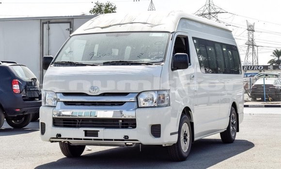 Buy Import Toyota Hiace White Car in Import - Dubai in Bumthang Buy Import Toyota Hiace White Car in Import - Dubai in Bumthang