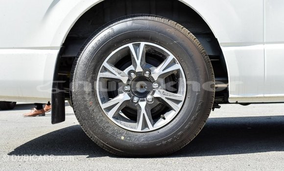 Buy Import Toyota Hiace White Car in Import - Dubai in Bumthang Buy Import Toyota Hiace White Car in Import - Dubai in Bumthang