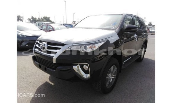 Buy Import Toyota Fortuner Black Car in Import - Dubai in Bumthang Buy Import Toyota Fortuner Black Car in Import - Dubai in Bumthang