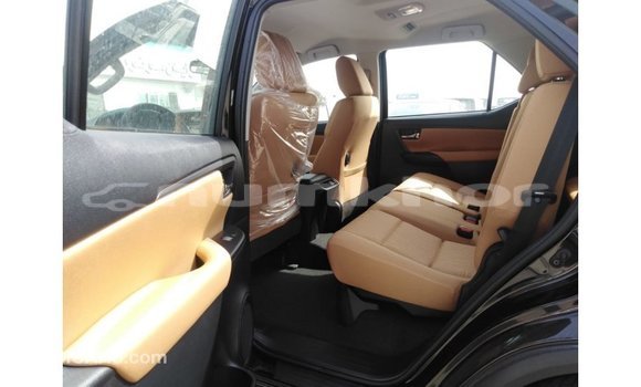 Buy Import Toyota Fortuner Black Car in Import - Dubai in Bumthang Buy Import Toyota Fortuner Black Car in Import - Dubai in Bumthang