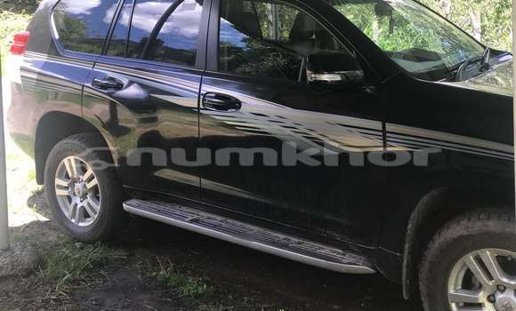Buy Used Toyota Land Cruiser Prado Black Car in Thimphu in Timphu