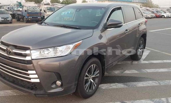 Buy Import Toyota Highlander Other Car in Import - Dubai in Bumthang Buy Import Toyota Highlander Other Car in Import - Dubai in Bumthang