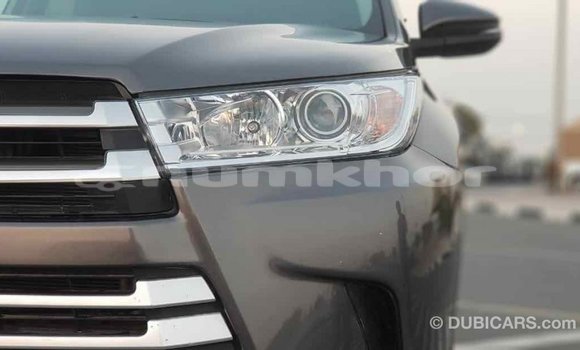 Buy Import Toyota Highlander Other Car in Import - Dubai in Bumthang Buy Import Toyota Highlander Other Car in Import - Dubai in Bumthang