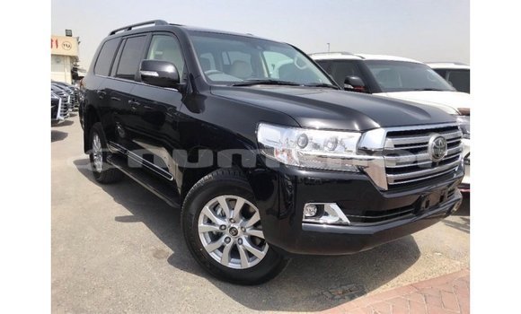 Buy Import Toyota Land Cruiser Black Car in Import - Dubai in Bumthang Buy Import Toyota Land Cruiser Black Car in Import - Dubai in Bumthang