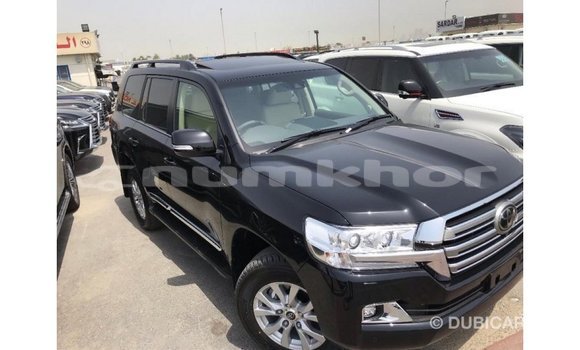 Buy Import Toyota Land Cruiser Black Car in Import - Dubai in Bumthang Buy Import Toyota Land Cruiser Black Car in Import - Dubai in Bumthang