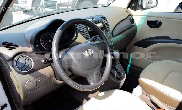 Buy Import Hyundai i10 White Car in Import - Dubai in Bumthang Buy Import Hyundai i10 White Car in Import - Dubai in Bumthang
