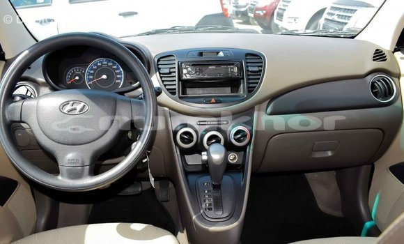 Buy Import Hyundai i10 White Car in Import - Dubai in Bumthang Buy Import Hyundai i10 White Car in Import - Dubai in Bumthang