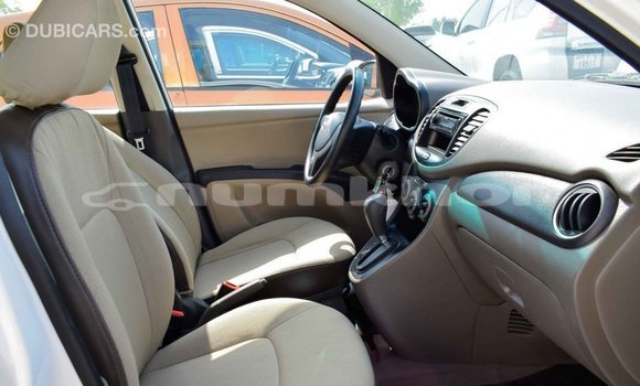 Buy Import Hyundai i10 White Car in Import - Dubai in Bumthang Buy Import Hyundai i10 White Car in Import - Dubai in Bumthang
