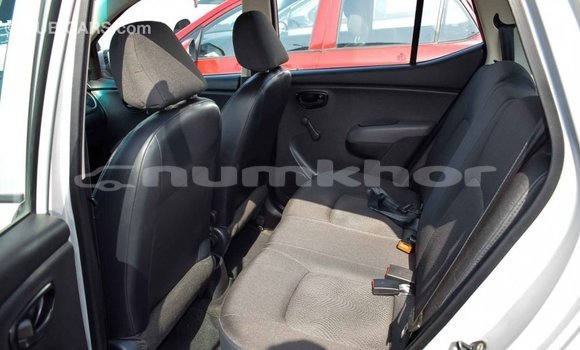 Buy Import Hyundai i10 Other Car in Import - Dubai in Bumthang Buy Import Hyundai i10 Other Car in Import - Dubai in Bumthang