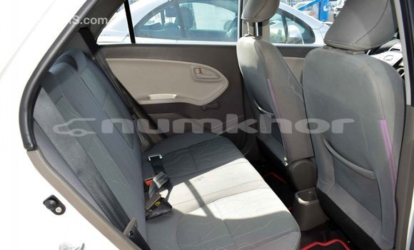 Buy Import Kia Picanto White Car in Import - Dubai in Bumthang Buy Import Kia Picanto White Car in Import - Dubai in Bumthang
