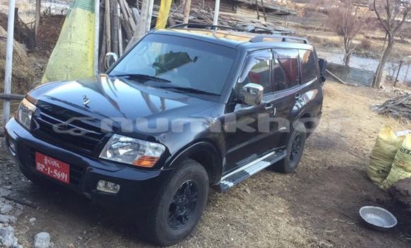 Buy Used Mitsubishi Pajero Black Car in Thimphu in Timphu Buy Used Mitsubishi Pajero Black Car in Thimphu in Timphu