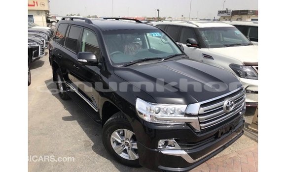 Buy Import Toyota Land Cruiser Black Car in Import - Dubai in Bumthang Buy Import Toyota Land Cruiser Black Car in Import - Dubai in Bumthang