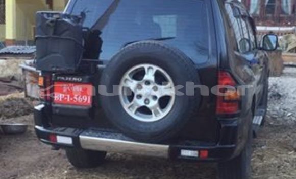 Buy Used Mitsubishi Pajero Black Car in Thimphu in Timphu Buy Used Mitsubishi Pajero Black Car in Thimphu in Timphu