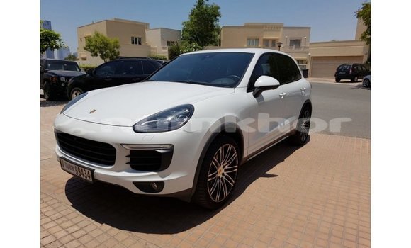 Buy Import Porsche Cayenne White Car in Import - Dubai in Bumthang