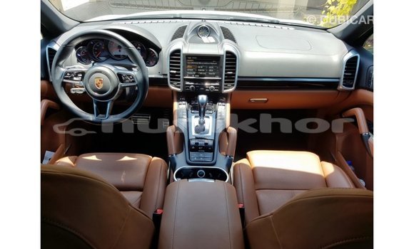 Buy Import Porsche Cayenne White Car in Import - Dubai in Bumthang Buy Import Porsche Cayenne White Car in Import - Dubai in Bumthang