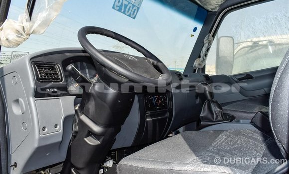 Buy Import Mercedes-Benz 190 White Car in Import - Dubai in Bumthang Buy Import Mercedes-Benz 190 White Car in Import - Dubai in Bumthang