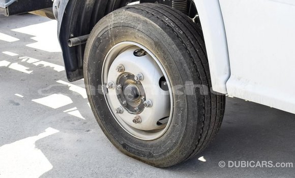 Buy Import Mercedes-Benz 190 White Car in Import - Dubai in Bumthang Buy Import Mercedes-Benz 190 White Car in Import - Dubai in Bumthang