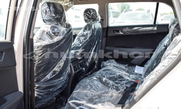 Buy Import Hyundai Creta Beige Car in Import - Dubai in Bumthang Buy Import Hyundai Creta Beige Car in Import - Dubai in Bumthang